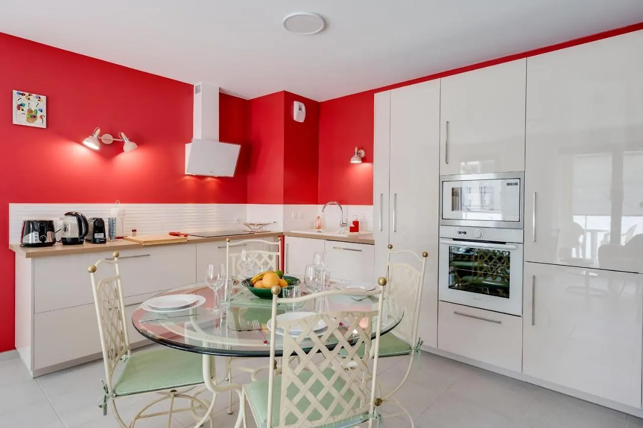 Emergence - Apartment 1 Bedroom 2-4 Pers Garage And Terrace Annecy 0*,  Francia